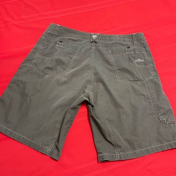 Kuhl Ramblr Dark Green Hiking Outdoor Utility Shorts Size 38 - Picture 8 of 10